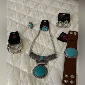 Paparazzi jewelry brand new with tags